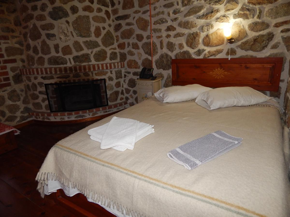 Ξενώνας Αριάδνη - Guesthouse Ariadni Lemos Exteriör bild
