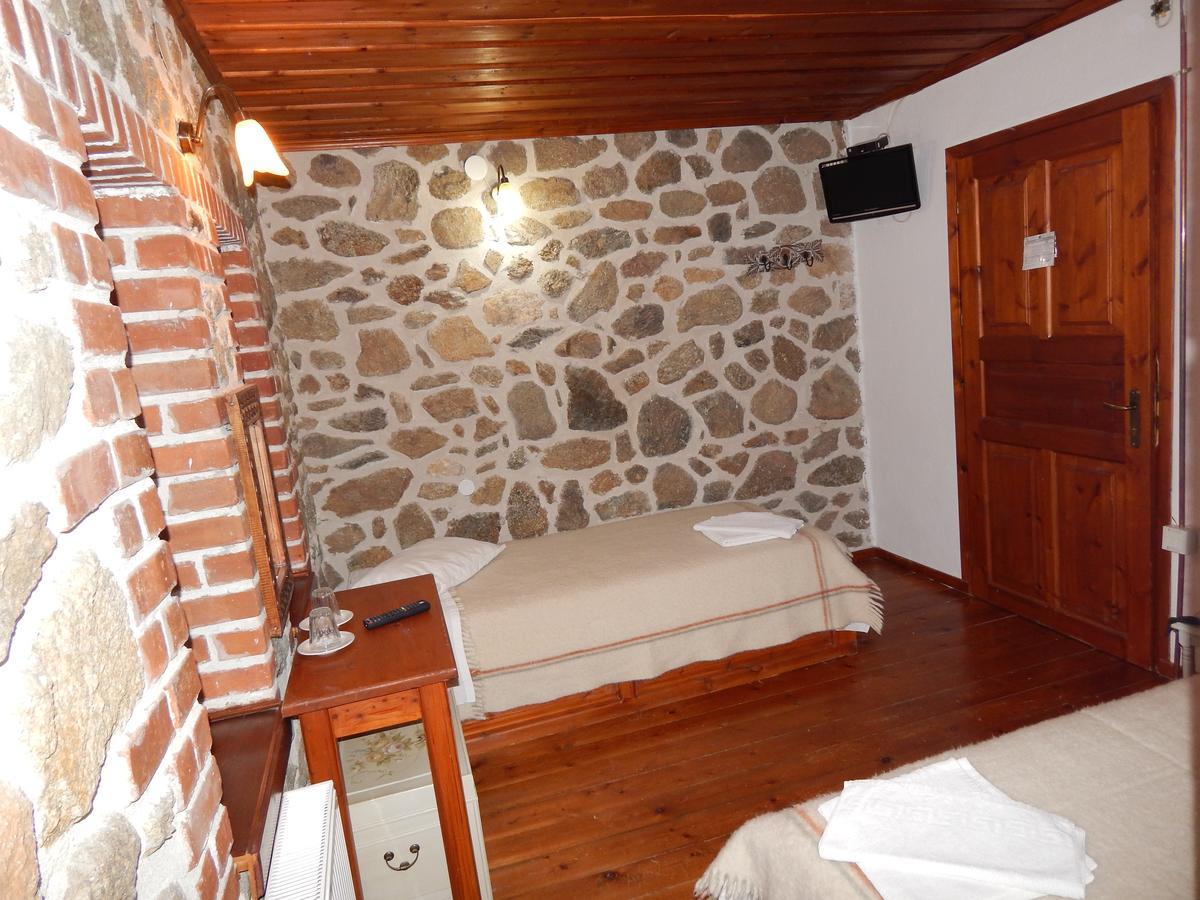 Ξενώνας Αριάδνη - Guesthouse Ariadni Lemos Exteriör bild