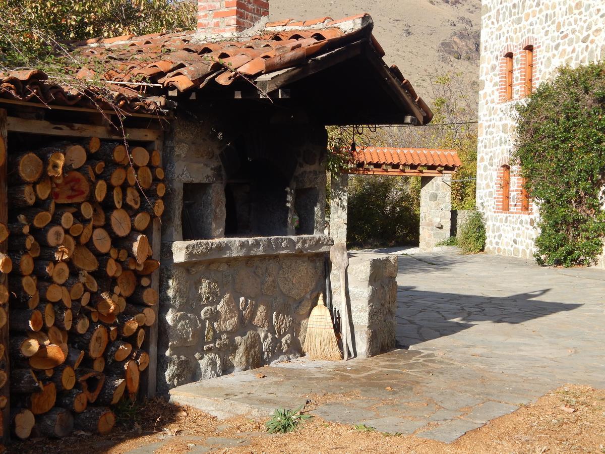 Ξενώνας Αριάδνη - Guesthouse Ariadni Lemos Exteriör bild