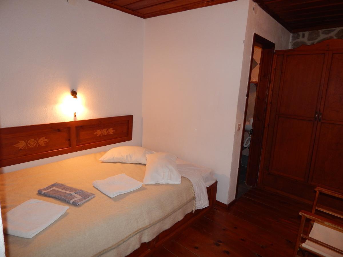 Ξενώνας Αριάδνη - Guesthouse Ariadni Lemos Exteriör bild